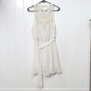 Euc Dainty Hooligan White Lace Gorgeous Dress